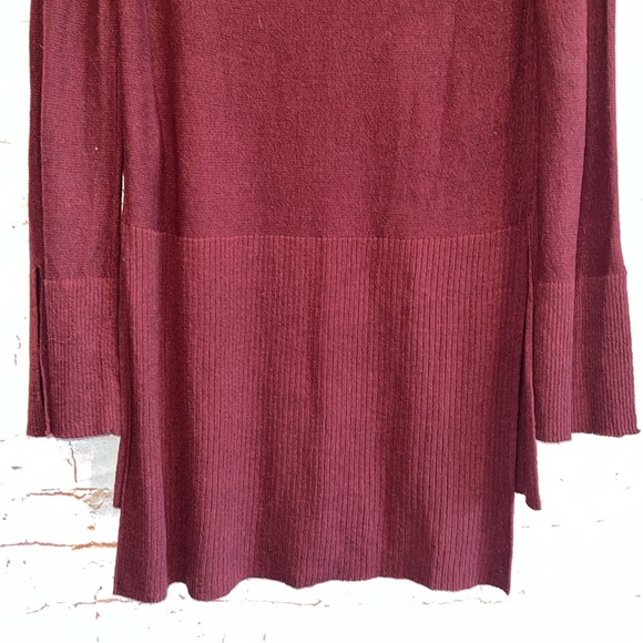 Free People Sweater Womens Small Red Burgundy Cross Cross Tunic Side Split Hem - Picture 7 of 9